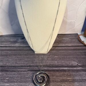 NWT Free People Elegant Silver Spiral Pendant Necklace